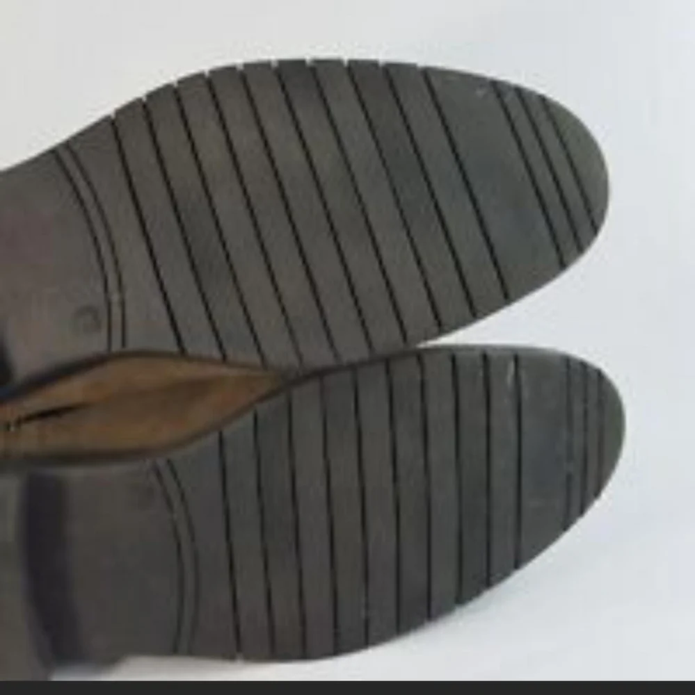 Steve Madden Olive Brown Suede Chukka Boot